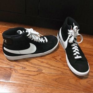 Nike High Tops (Size 7)